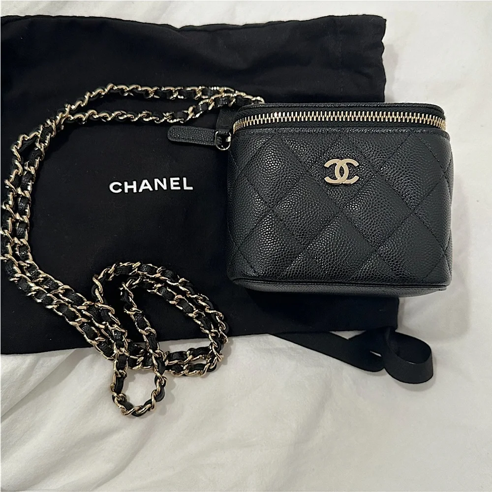Chanel Caviar Square Mini Vanity Case with Chain - Picture 1 of 15